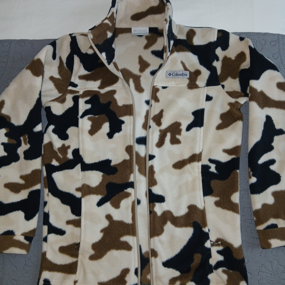 Columbia Camouflage Fleece Jacket - Picture 2 of 3